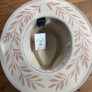 Women’s Hand painted adjustable Wool Hat